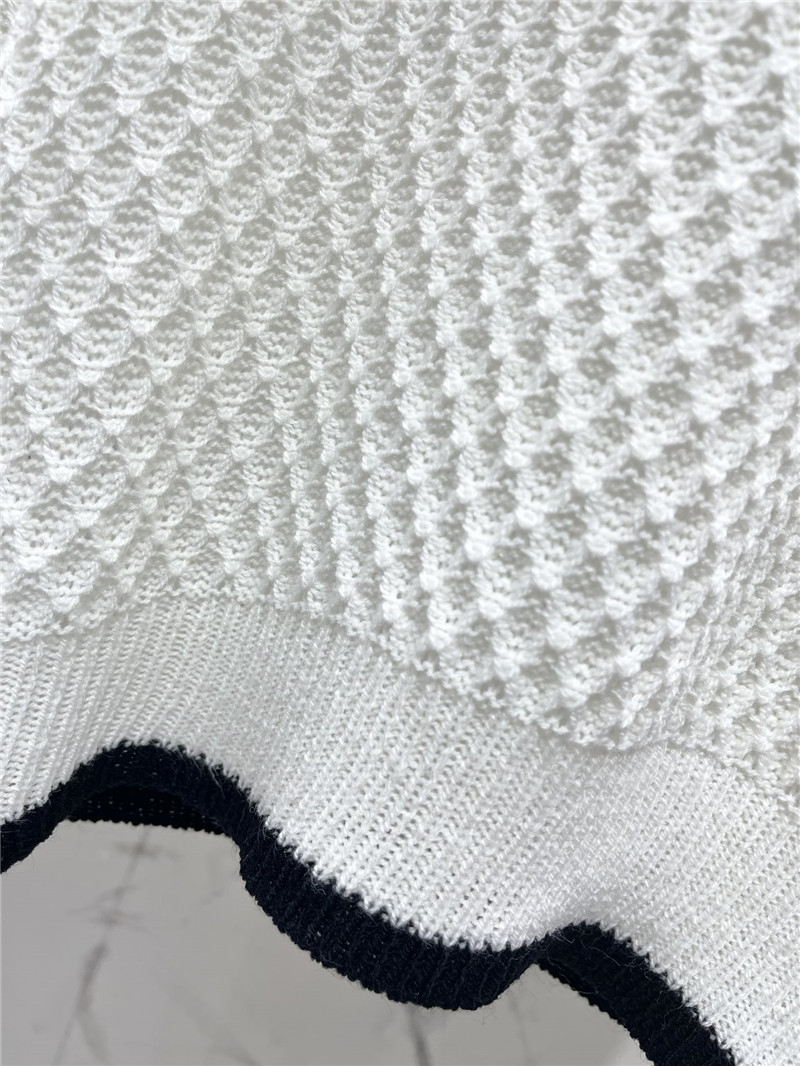 M1um1u hot rhinestone cake sleeve sweater