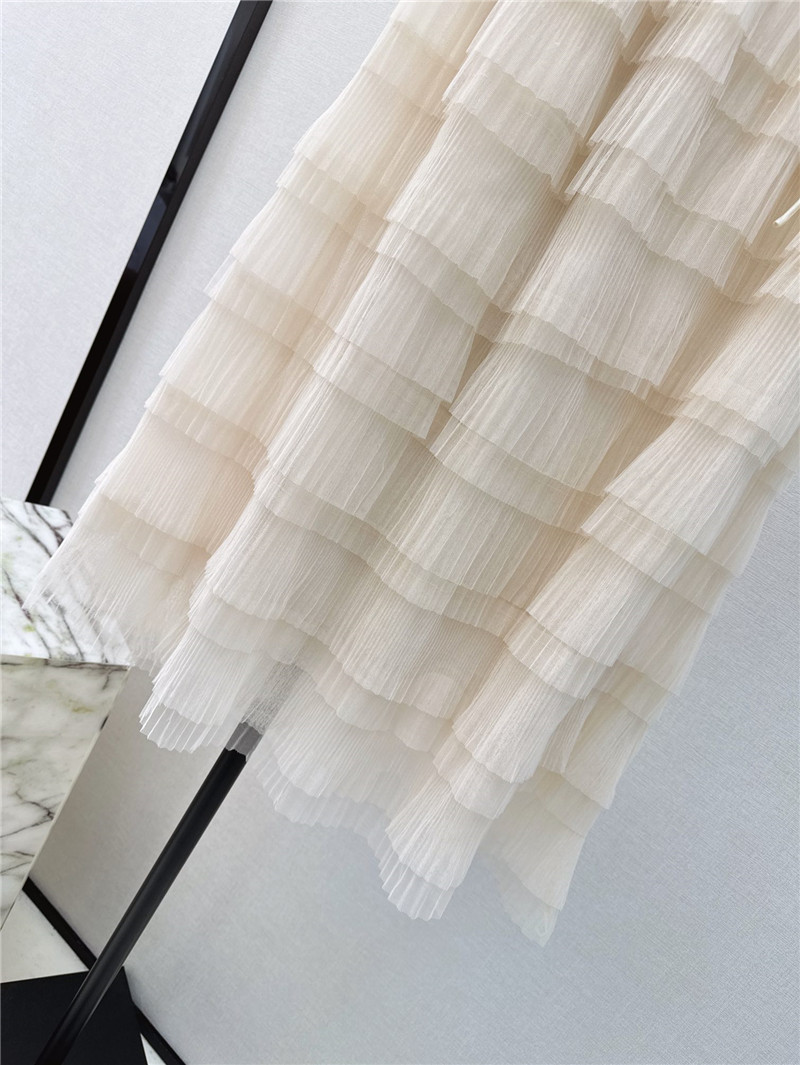 M1um1u new heavy layered mesh skirt