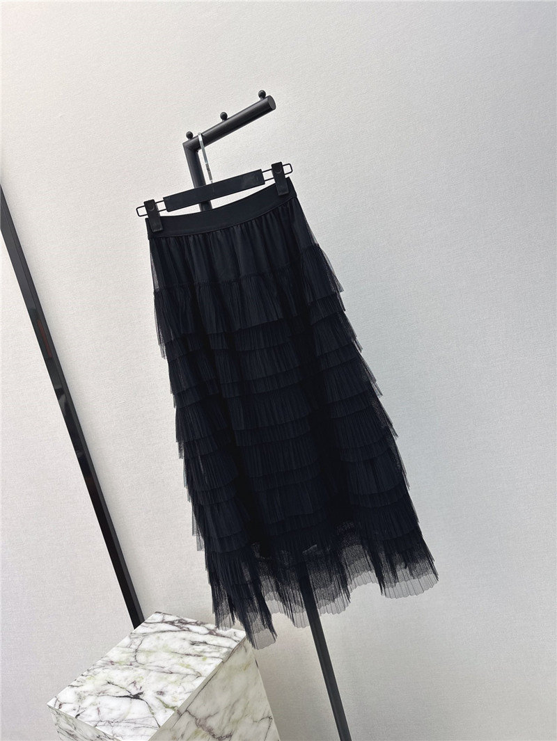 M1um1u new heavy layered mesh skirt