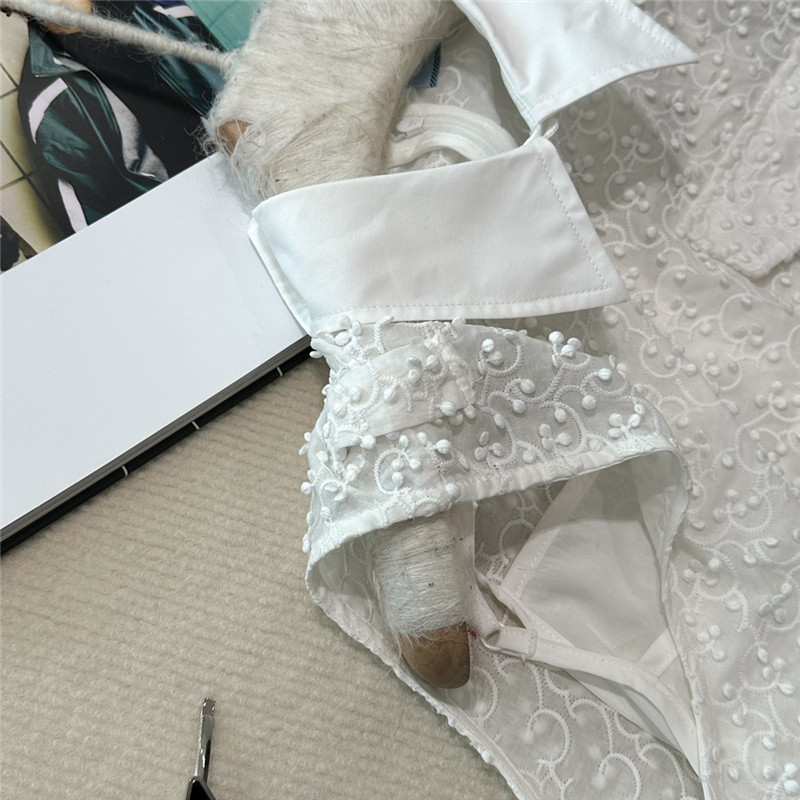 Pra*a lapel three-dimensional bouquet two-piece set