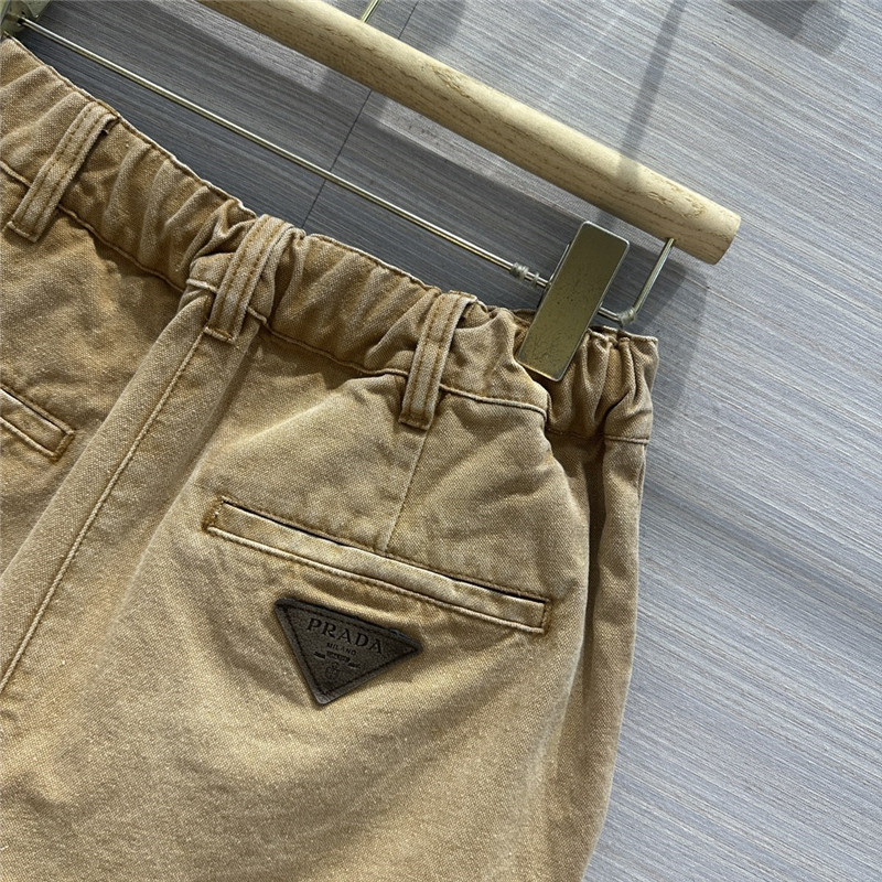 Pra*a unisex work shorts