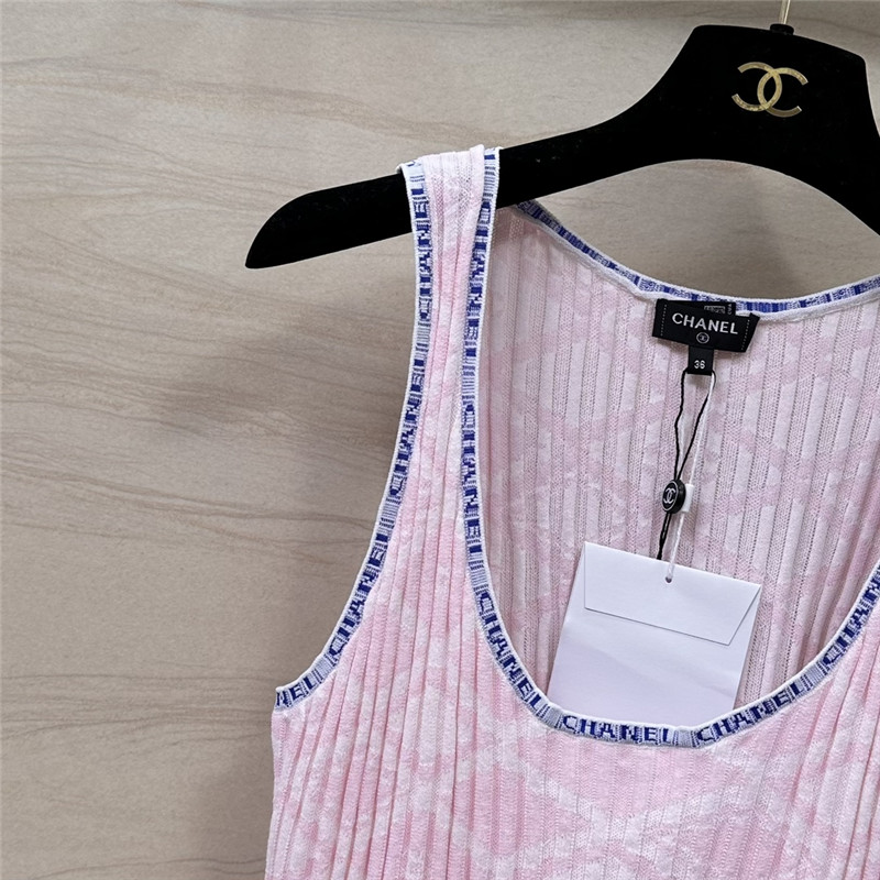 Chanel letter crochet contrasting vest top