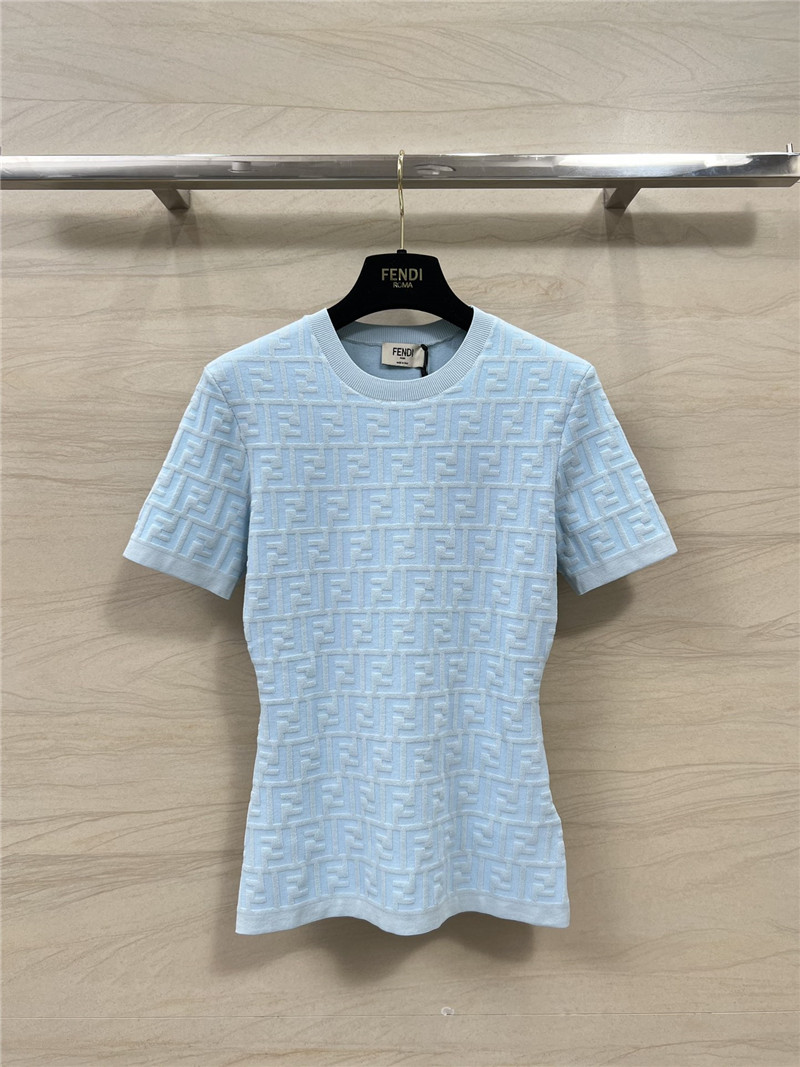 fendi embossed FF letter three-dimensional logo top