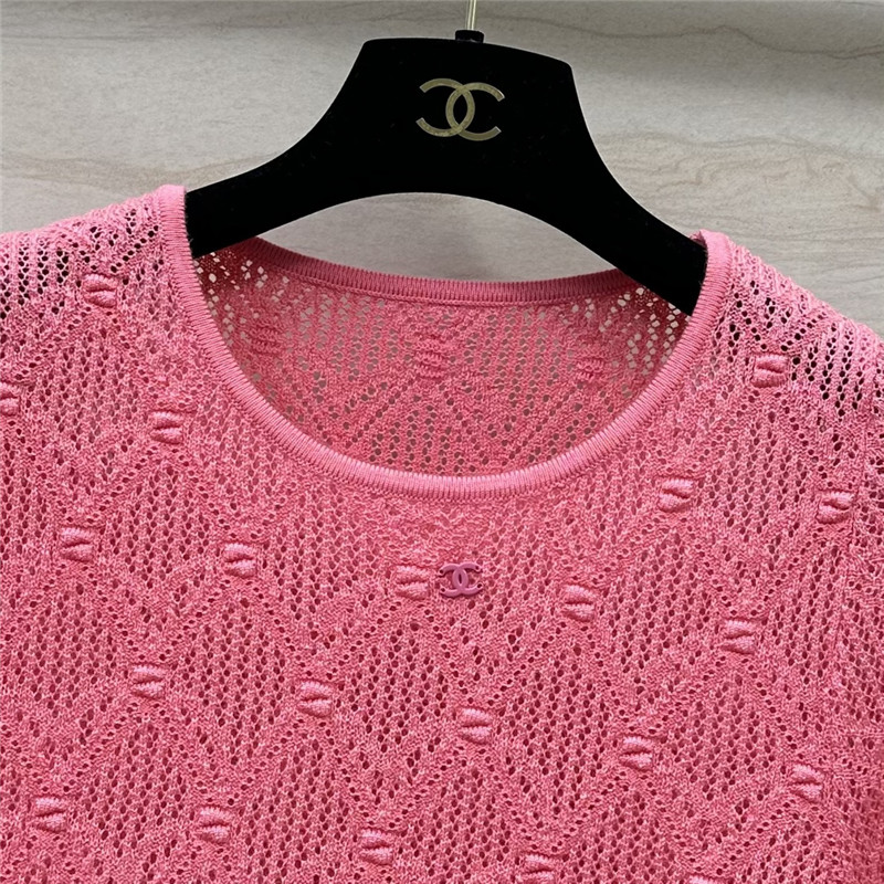 Ch**el pink short sleeve crew neck top