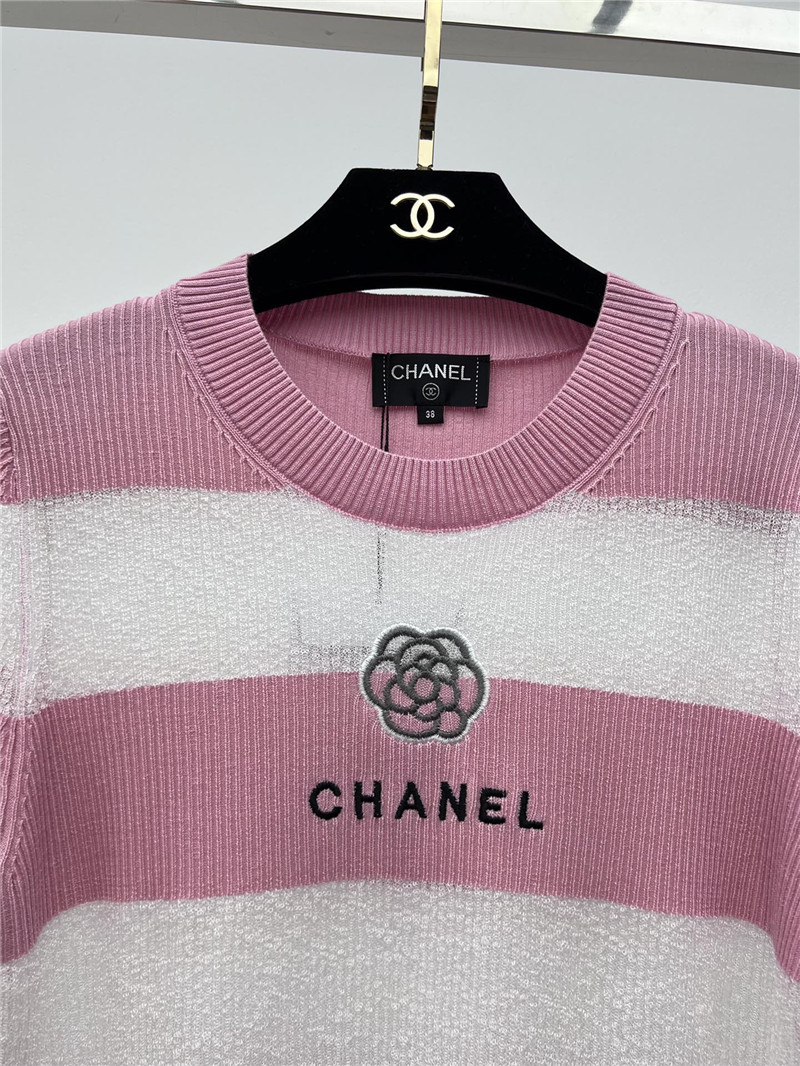Ch**el logo striped knitted t-shirt