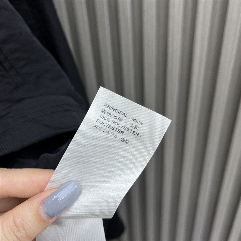 l0vis Vvtt0n lv pleated hooded jacket