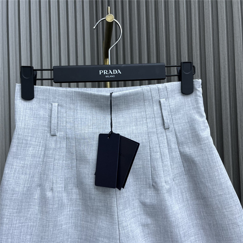 Pra*a high waist catwalk shorts