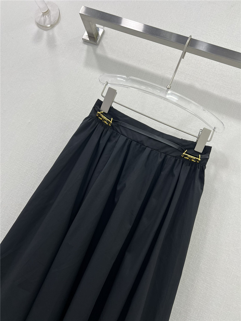 Ce1i*e new long waistband scalp skirt