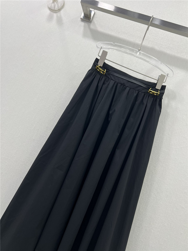 Ce1i*e new long waistband scalp skirt