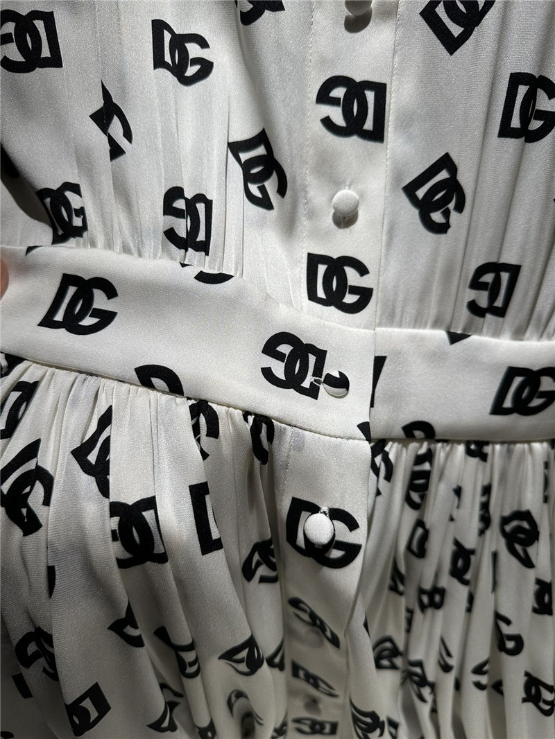 Dolce & Gabbana d&g positioning print logo dress