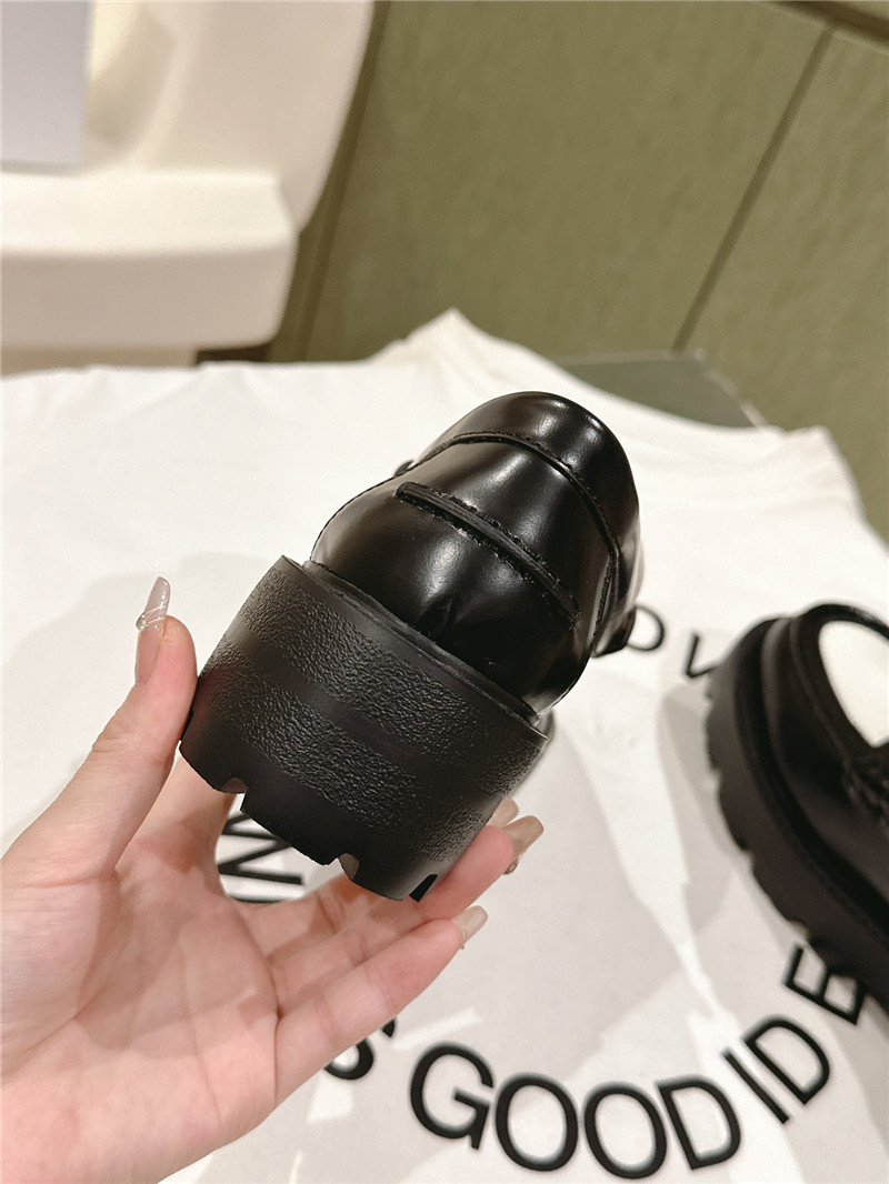 D10r open edge beaded patent leather mary jane loafers