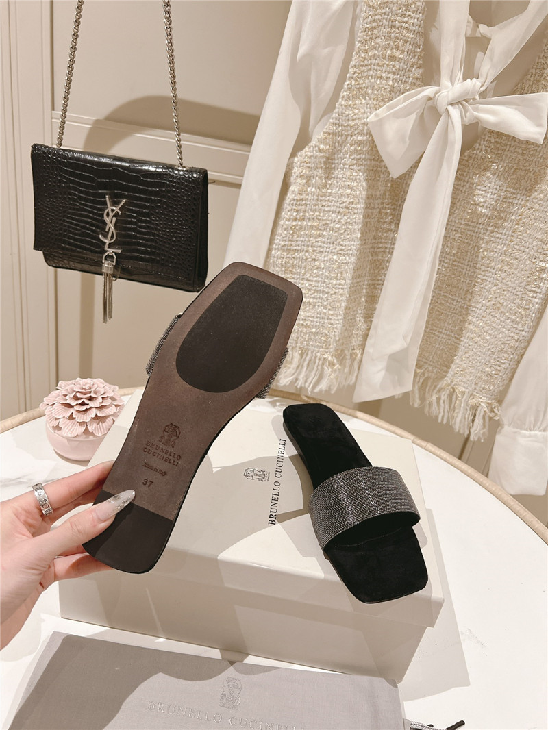 bc hot D1am0nd flat slippers