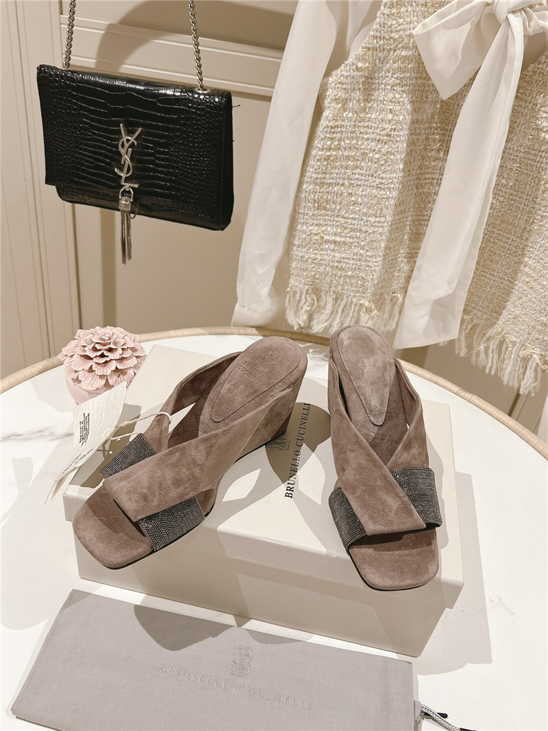 bc steel D1am0nd wedge slippers