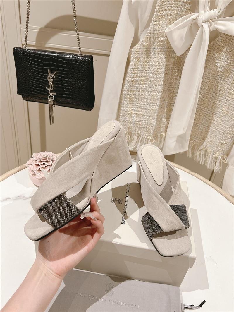 BC steel diamond wedge slippers