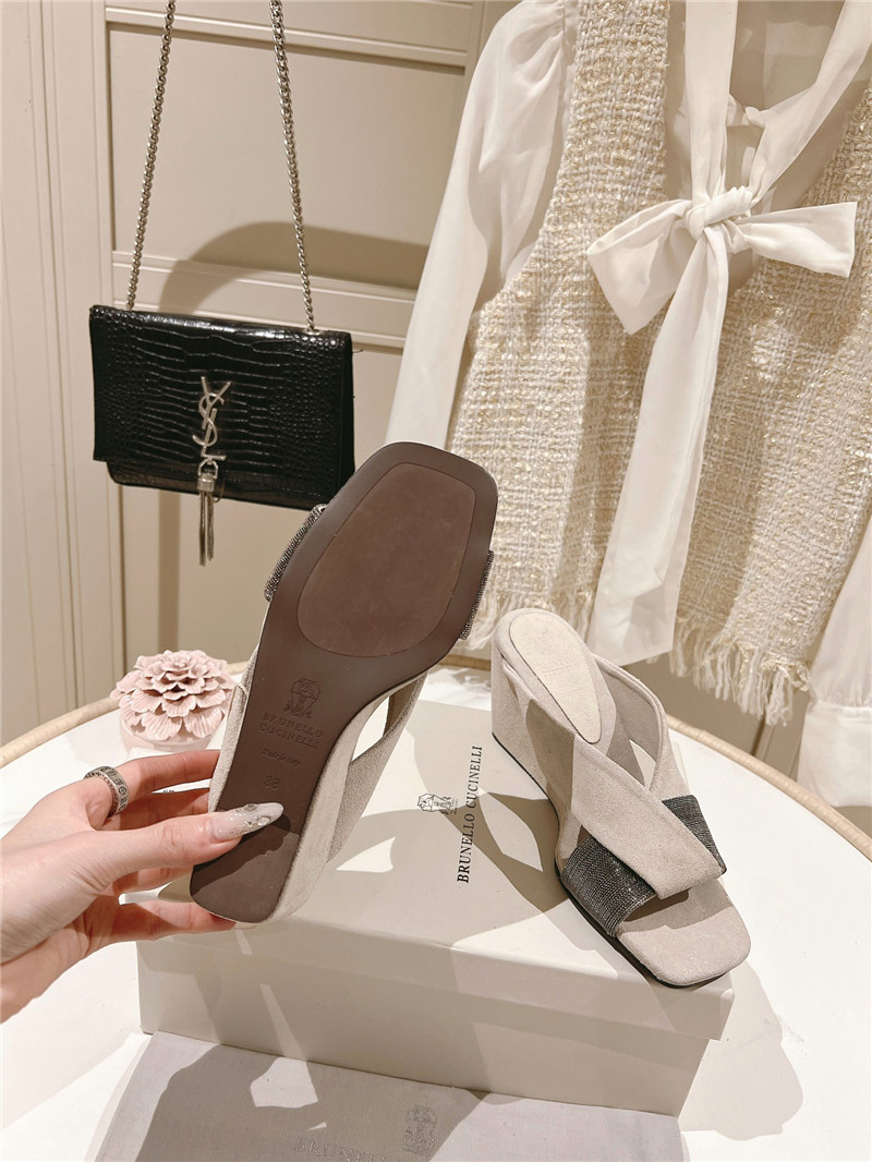 BC steel diamond wedge slippers