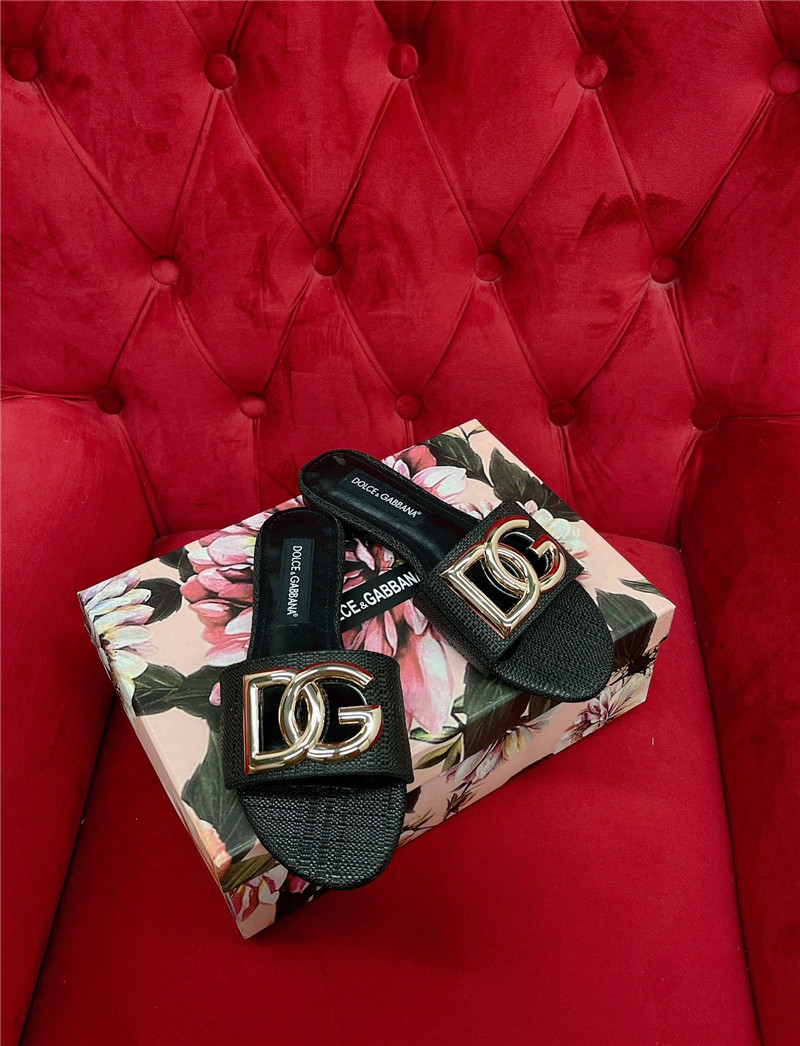 Dolce & Gabbana d&g new flat slippers