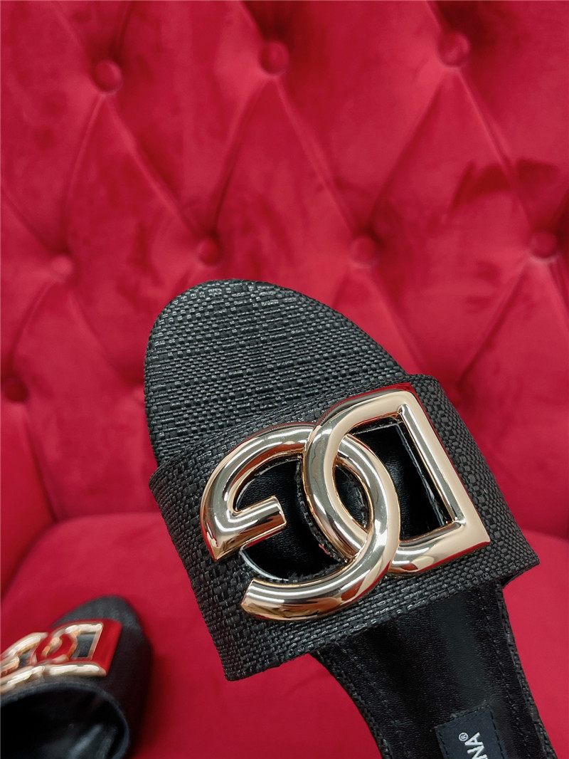 Dolce & Gabbana d&g new flat slippers