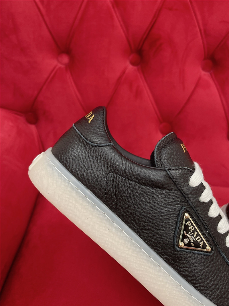 Pra*a black leather women’s sneakers