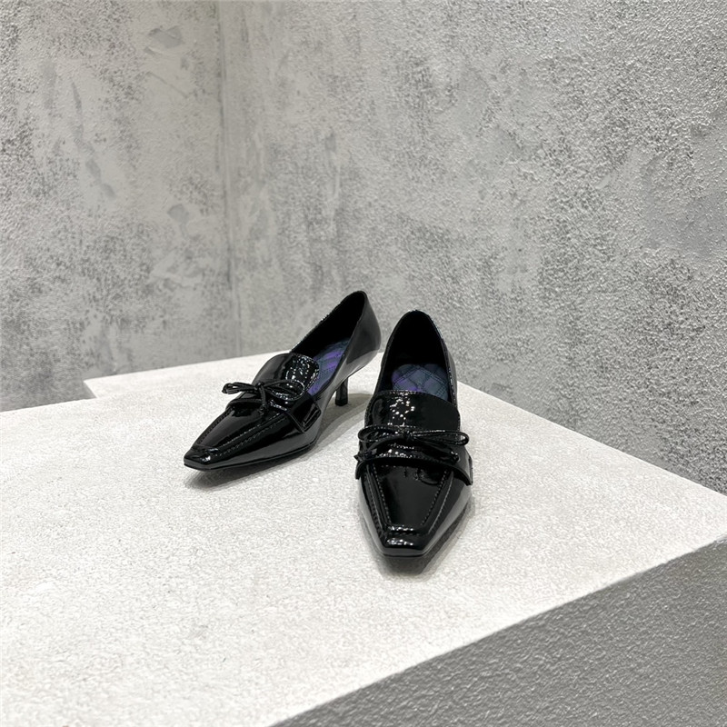 Burberry new fur heel half slippers