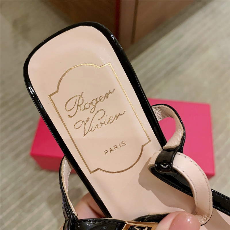 Roger vivier new patent leather block heel sandals