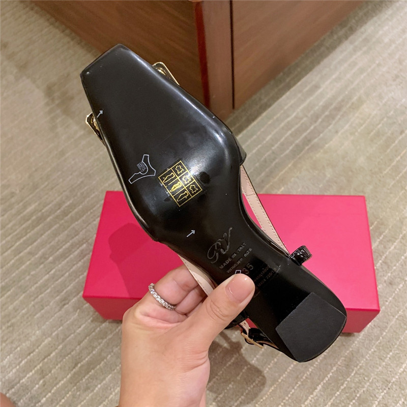 Roger vivier new patent leather block heel sandals