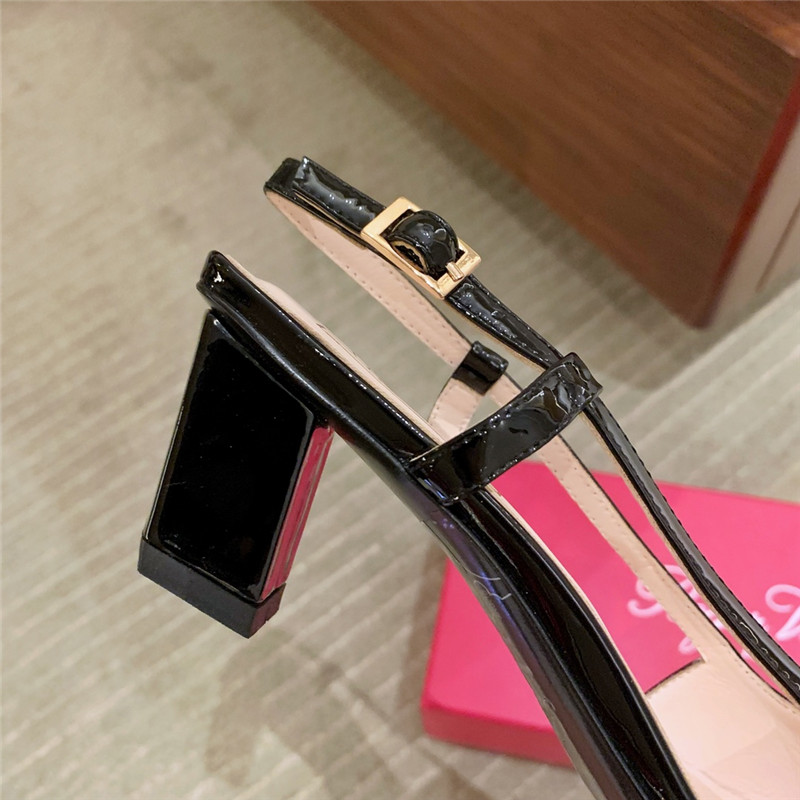 Roger vivier new patent leather block heel sandals