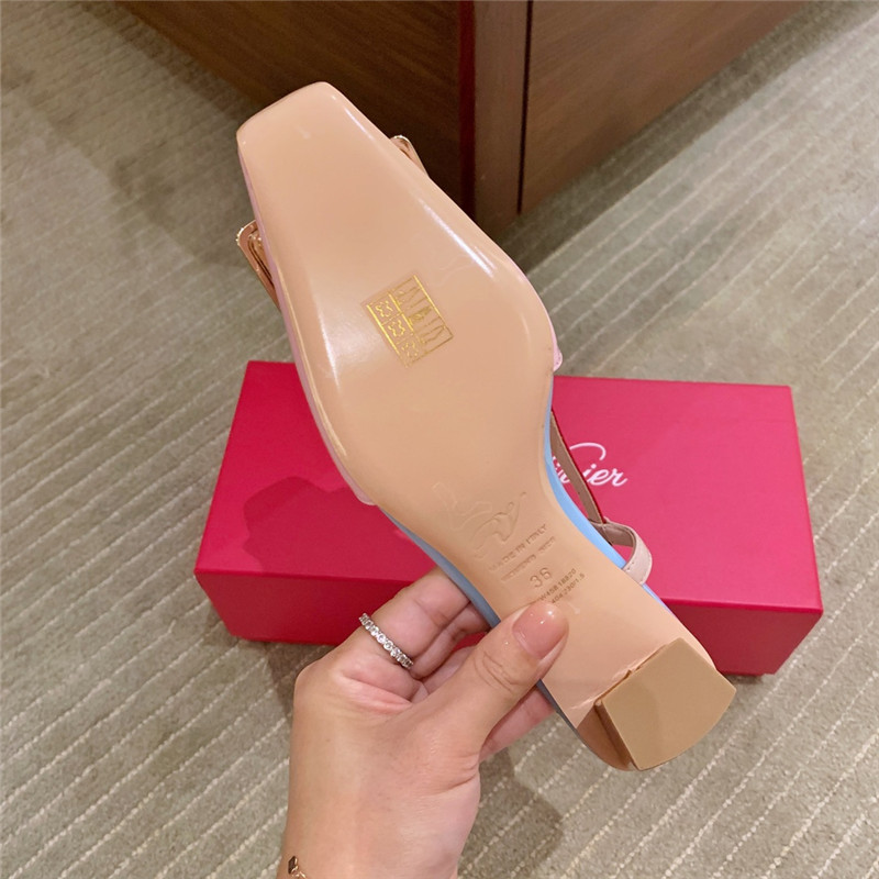 Roger vivier new patent leather block heel sandals