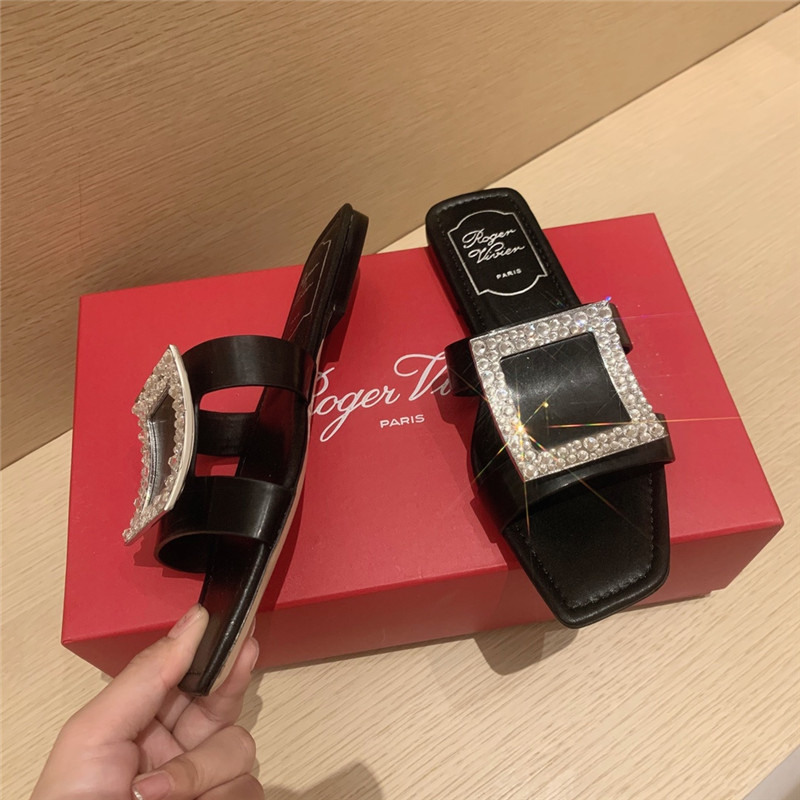 Roger vivor square buckle half drag