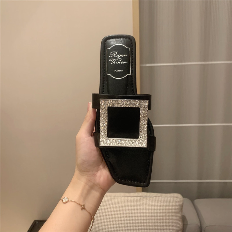 Roger vivor square buckle half drag