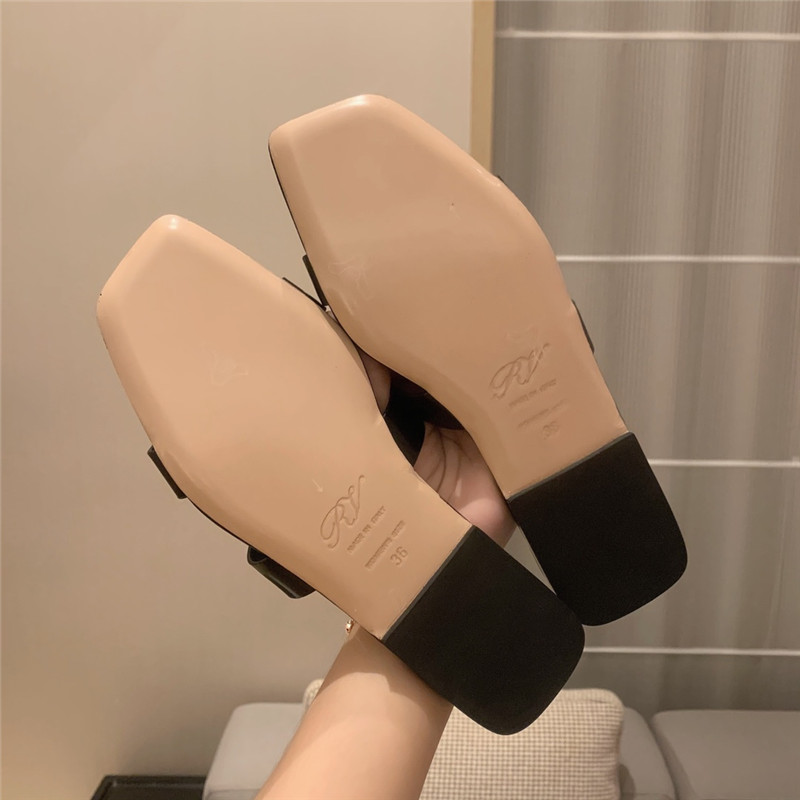 Roger vivor square buckle half drag