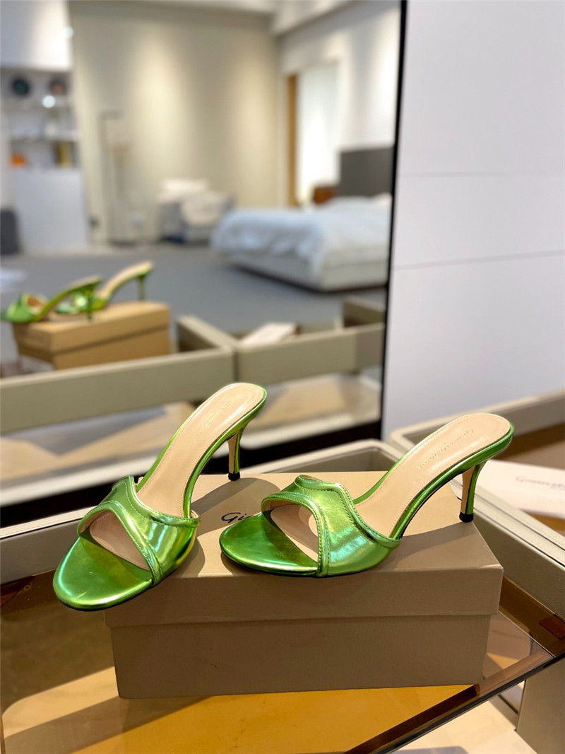 gianvito rossi new semi-trailer