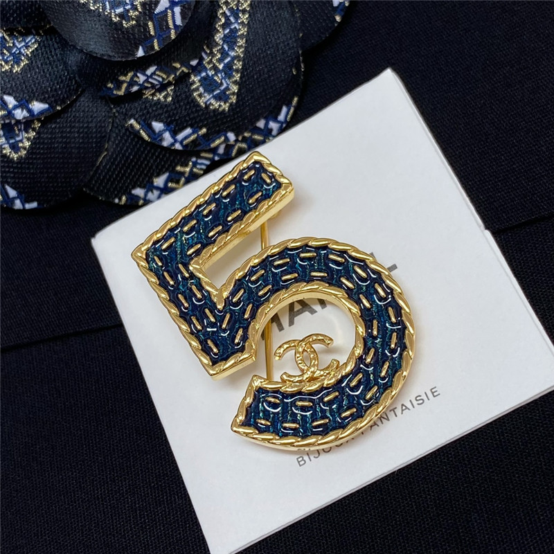 Chanel denim 5 word double c brooch