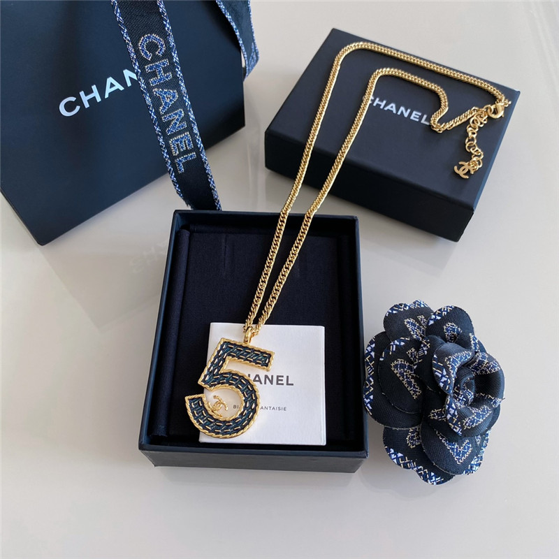 Ch**el denim 5 word double c necklace