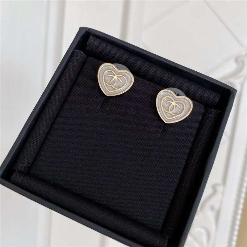 Ch**el double circle enamel small love earrings