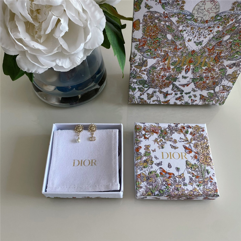 dior sun asymmetrical earrings