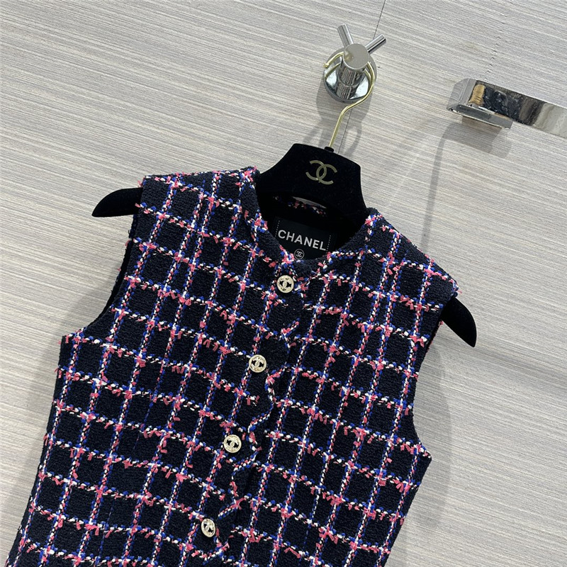 Ch**el new white moonlight vest