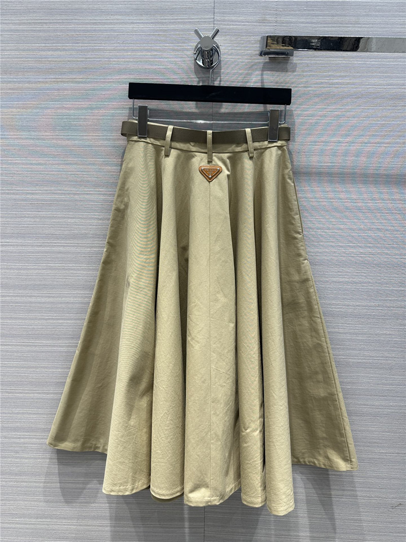 prada versatile minimalist long skirt