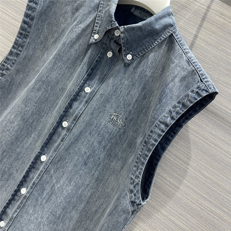 Pra*a premium denim vest shirt