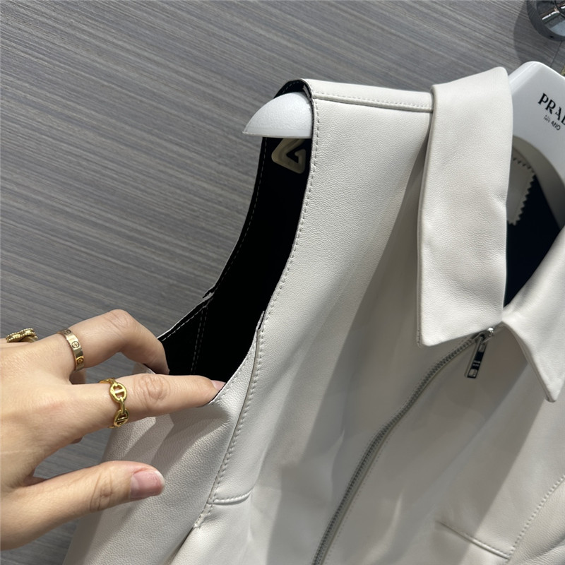 Pra*a premium white leather vest small jacket