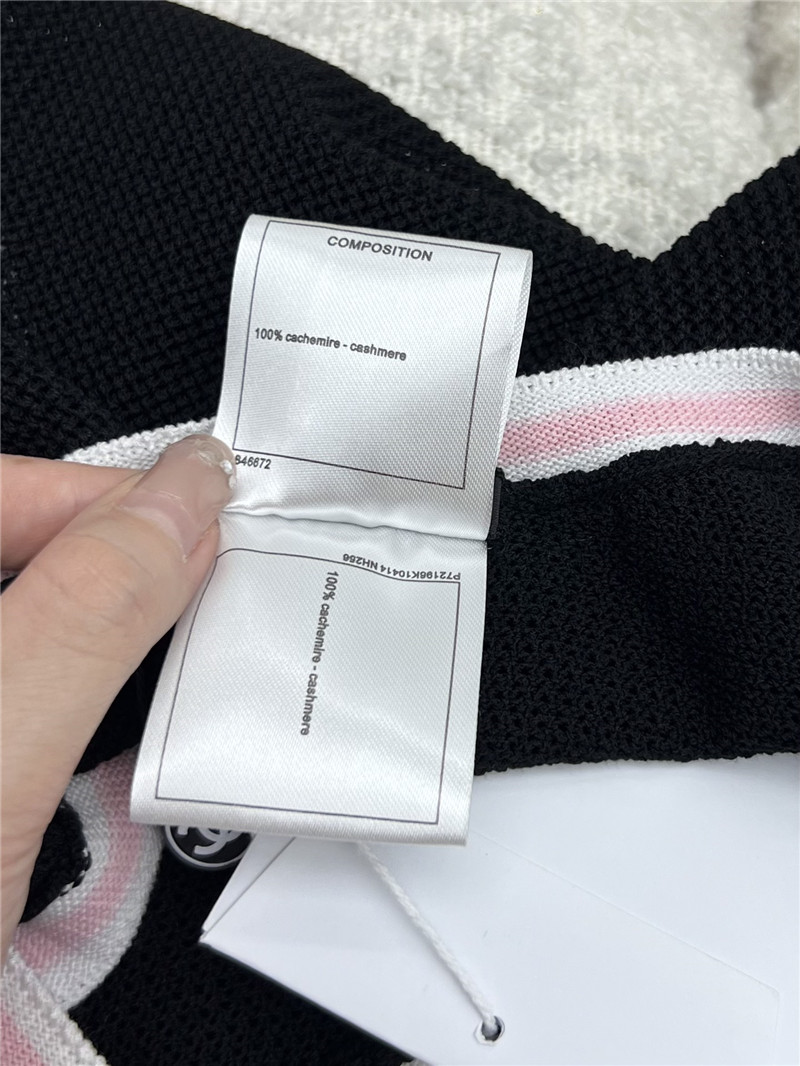 Ch**el mesh hollow knitted vest