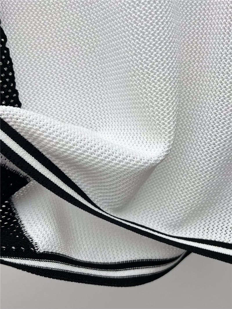 Chanel mesh hollow knitted vest
