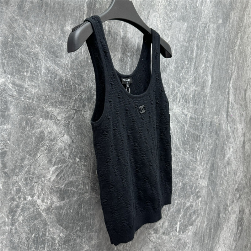 Ch**el rhombus three-dimensional vest