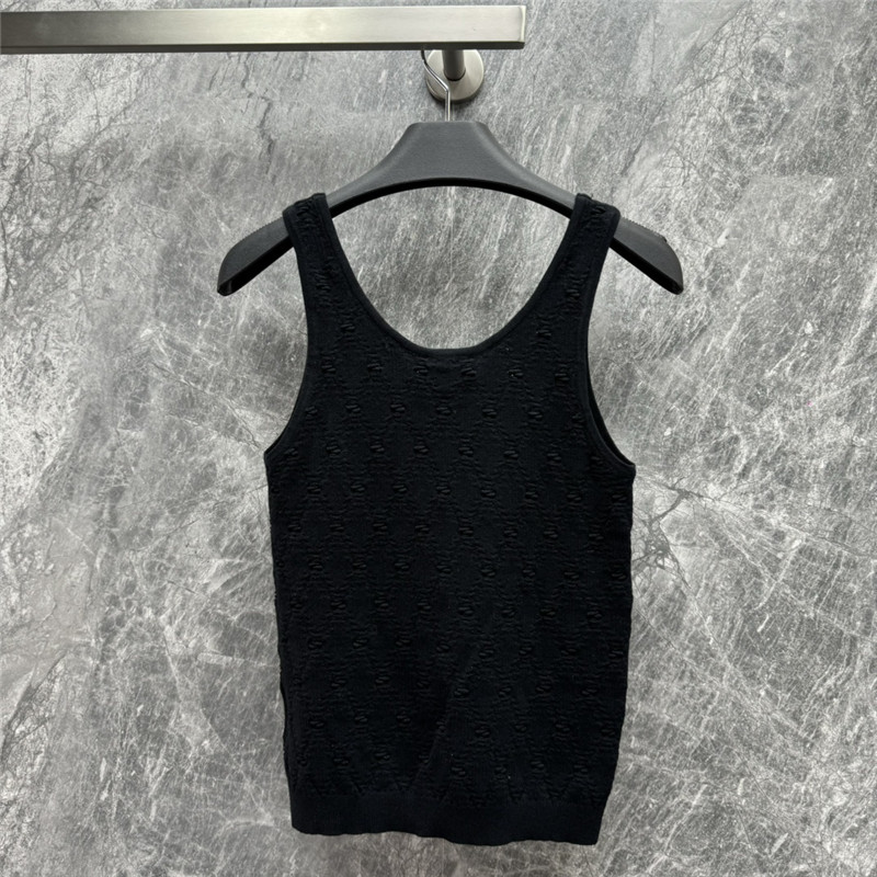 Ch**el rhombus three-dimensional vest