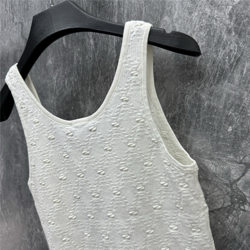 Ch**el rhombus three-dimensional vest