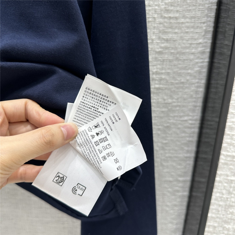 Pra*a contrast color polo short long sleeve top