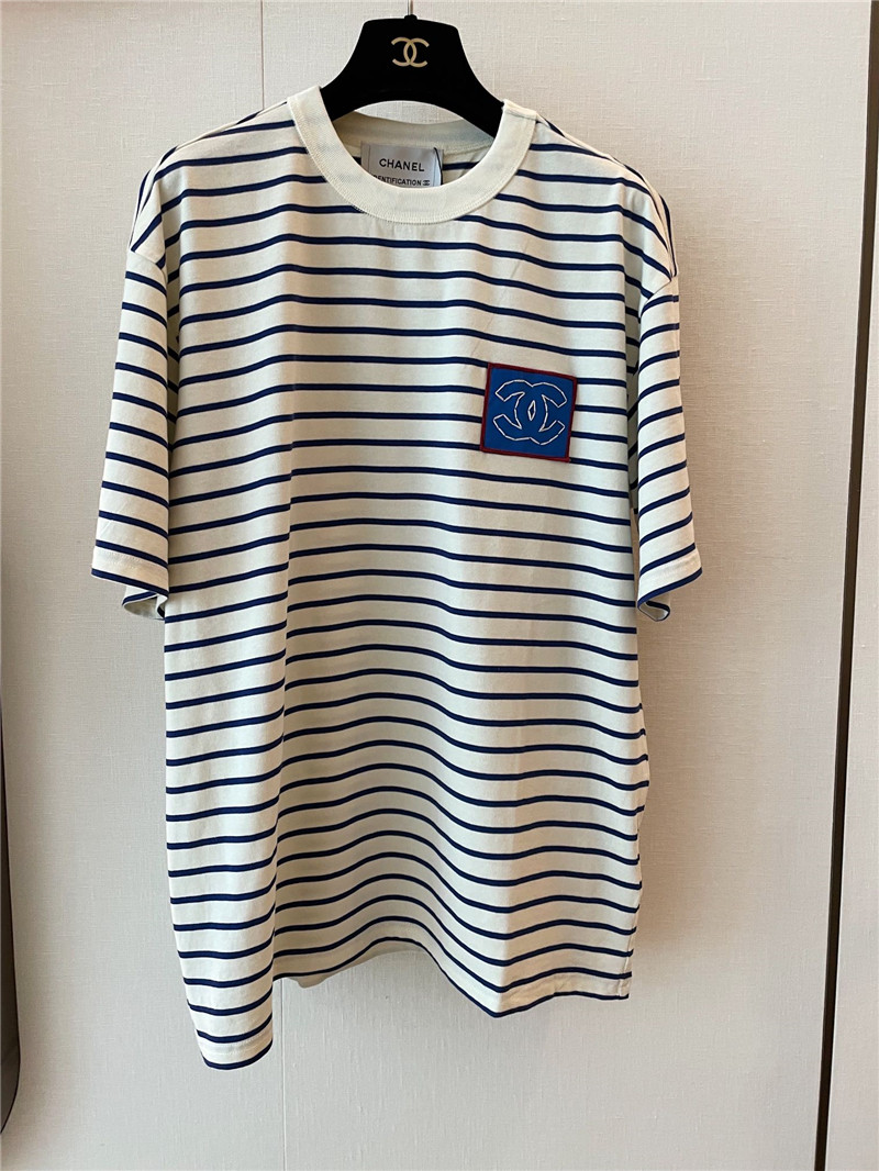 Chanel new secondhand boyfriend style T-shirt