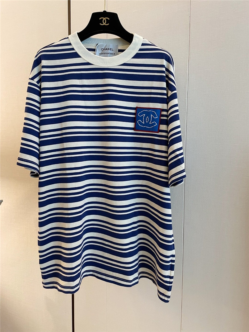 Chanel new secondhand boyfriend style T-shirt