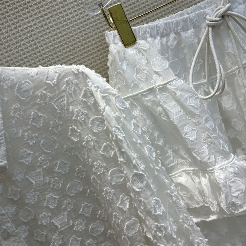 louis vuitton LV lapel long white shirt + cake tutu skirt suit