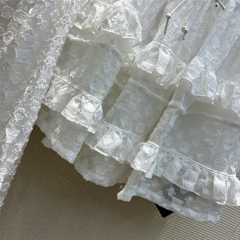 louis vuitton LV lapel long white shirt + cake tutu skirt suit