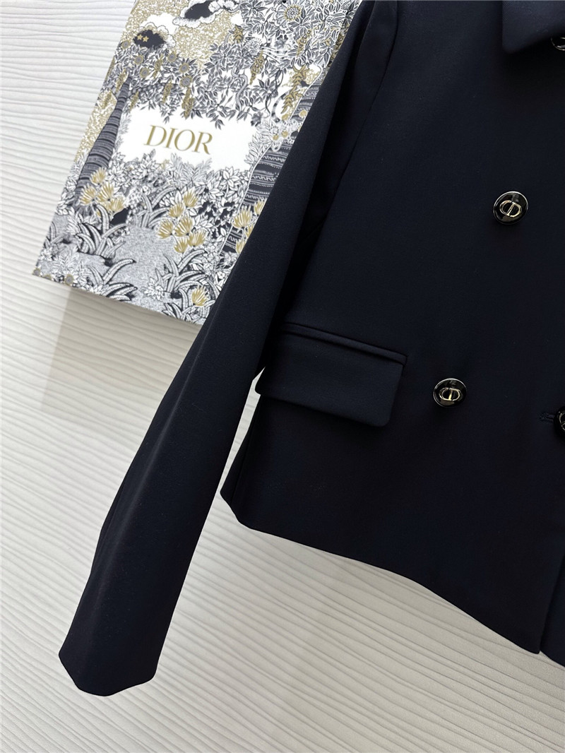 D10r cd button wool jacket